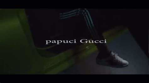 papuci gucci versuri.